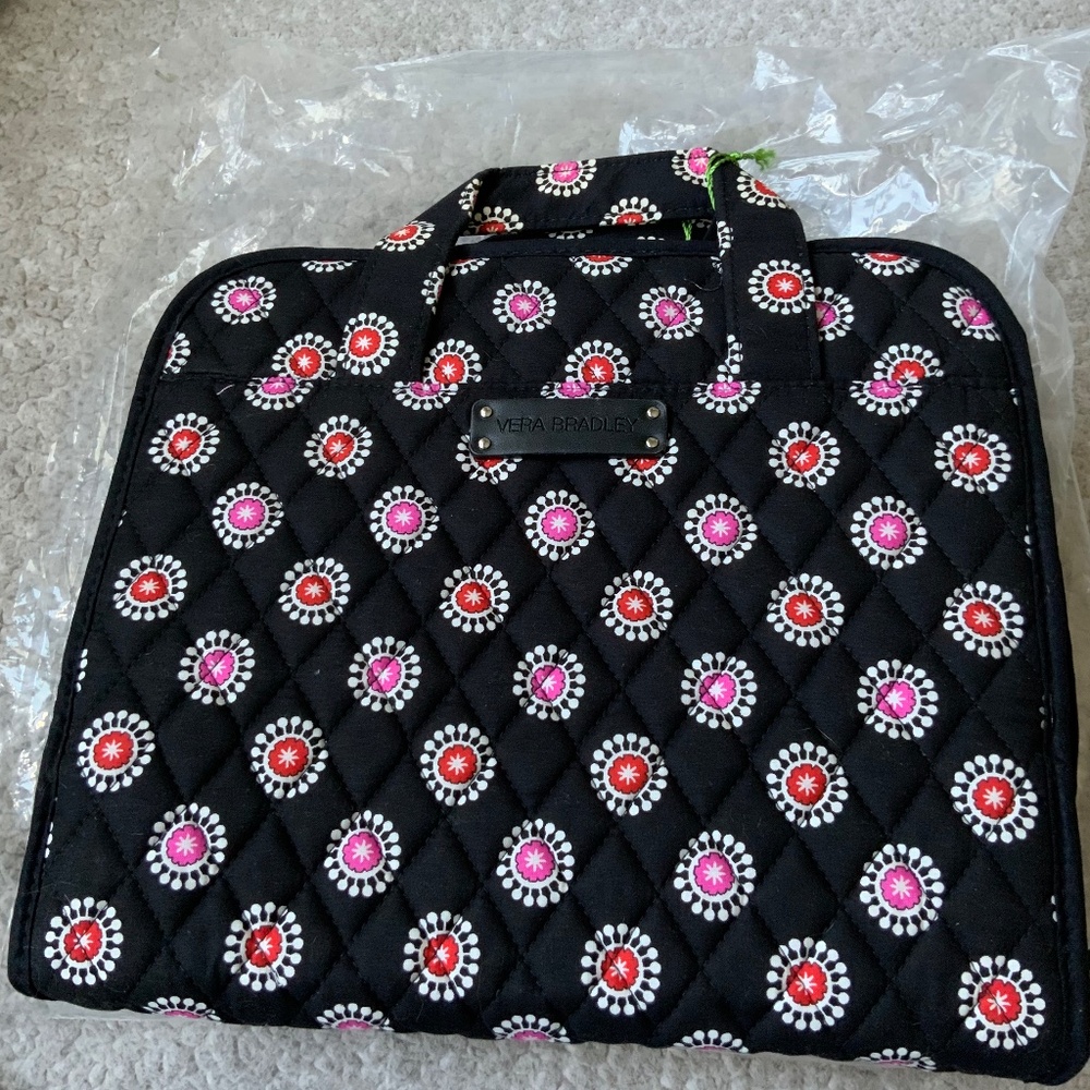 Vera Bradley Hanging Organizer Parisian Pom Poms NWT